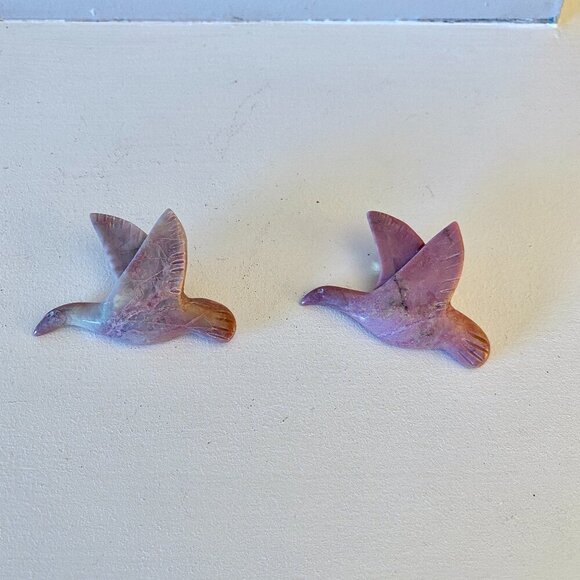 Rhodonite Dove Brooches - Picture 4 of 6